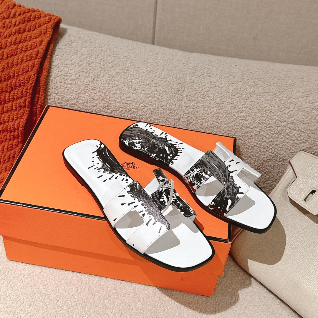 HERMES 00909 HERMES 00909