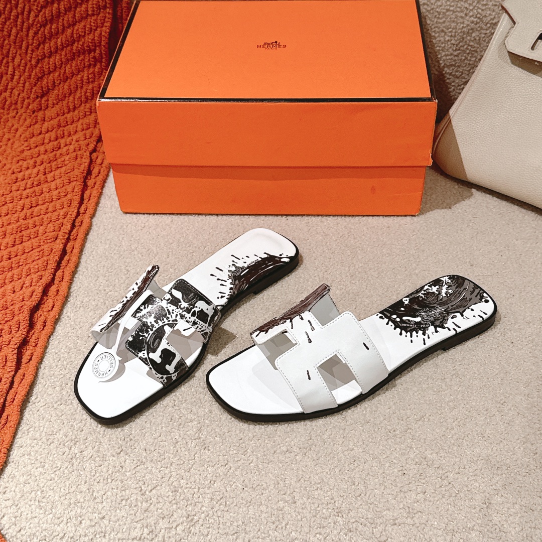 HERMES 00909 HERMES 00909