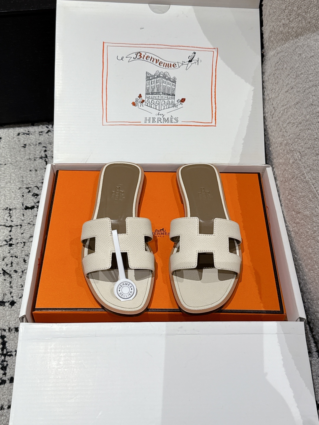 HERMES  00919