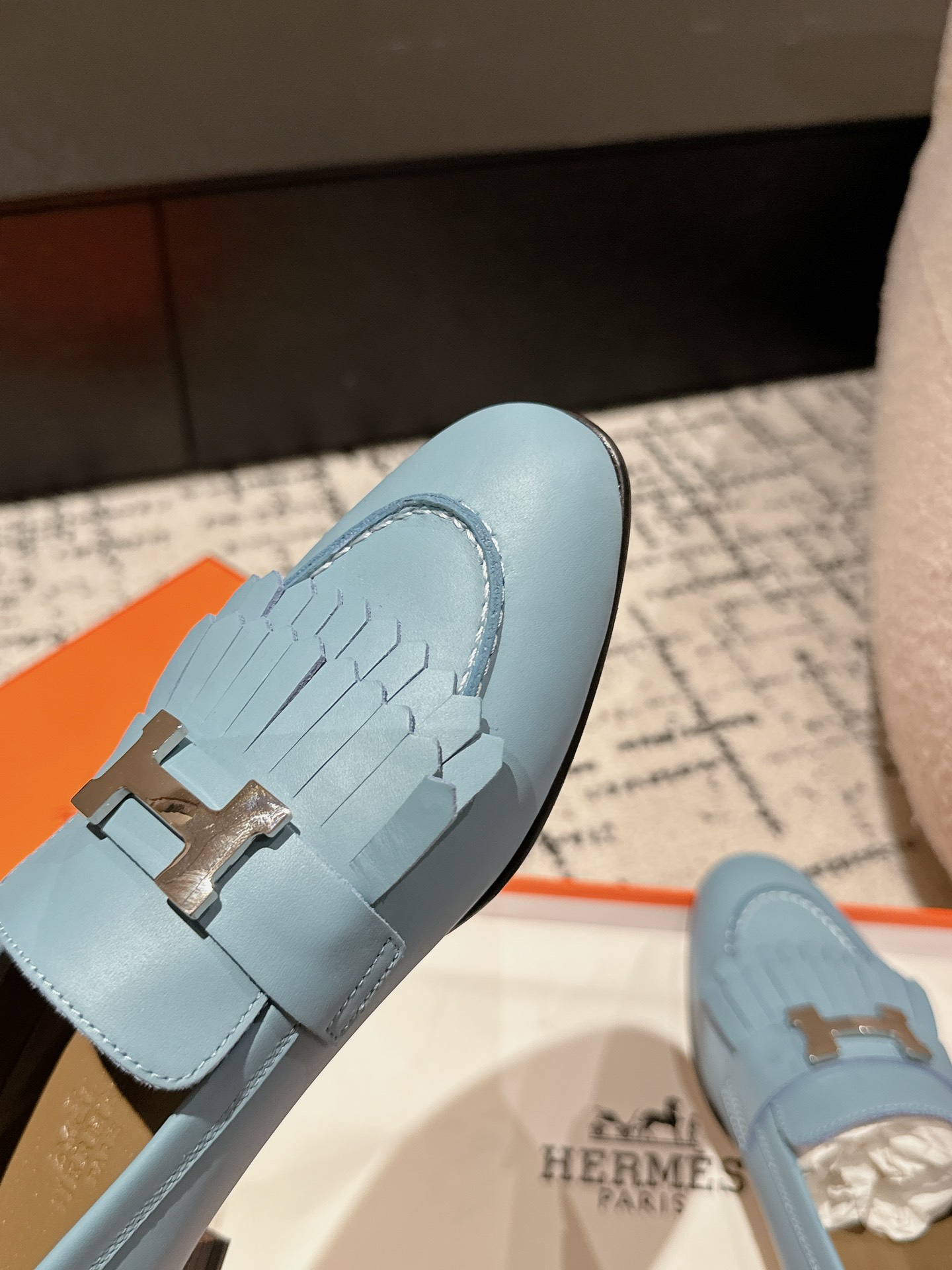 HERMES 00929