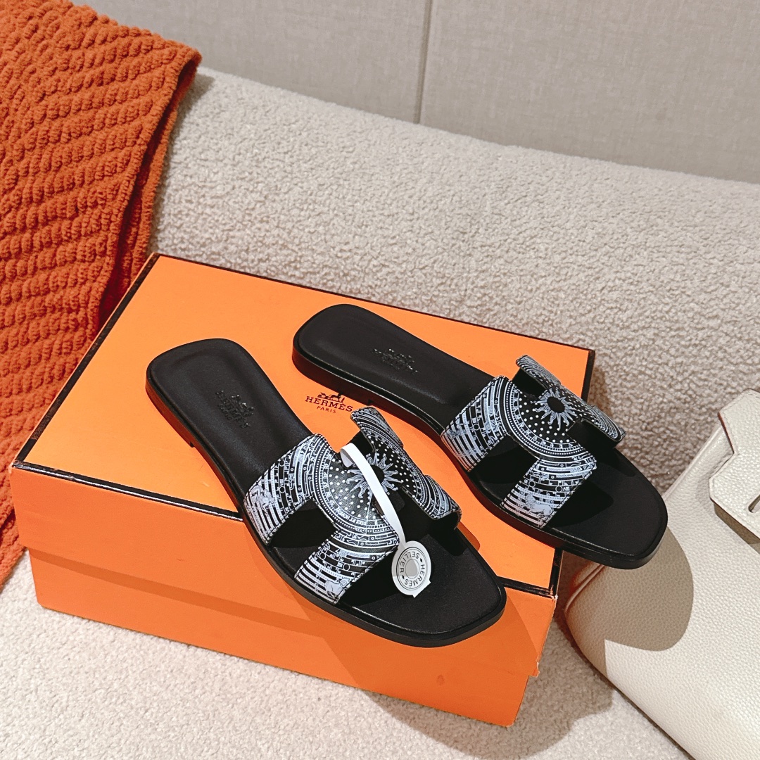 HERMES  00929