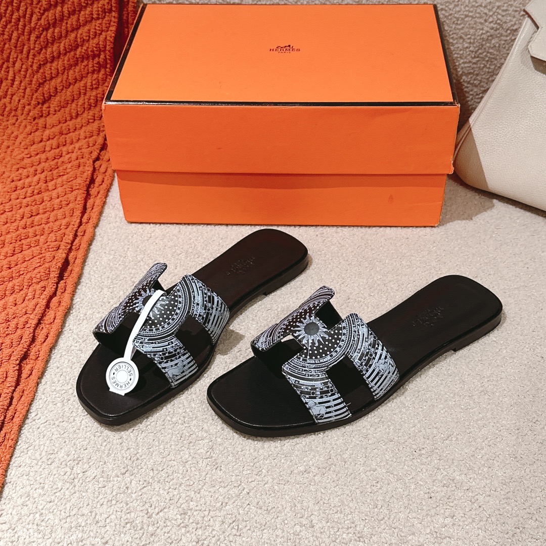HERMES  00929