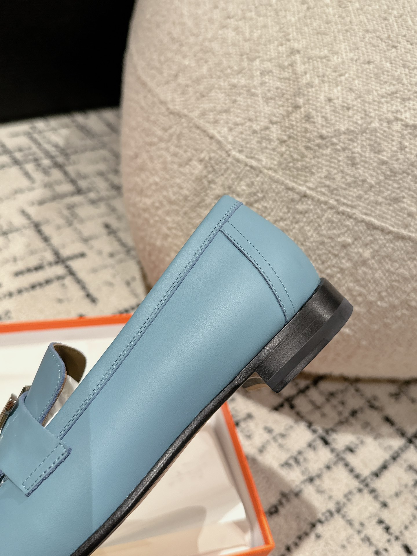 HERMES 00929