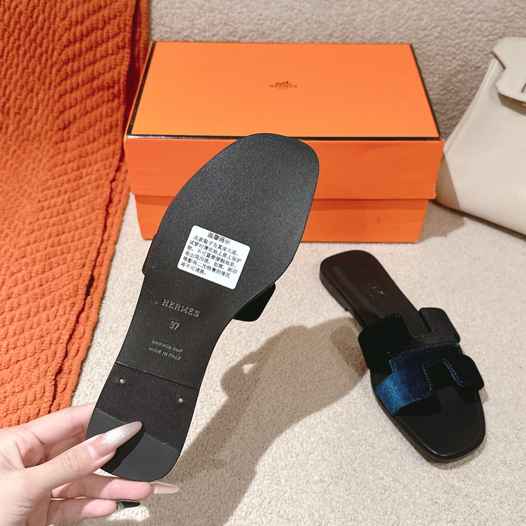 HERMES  00939