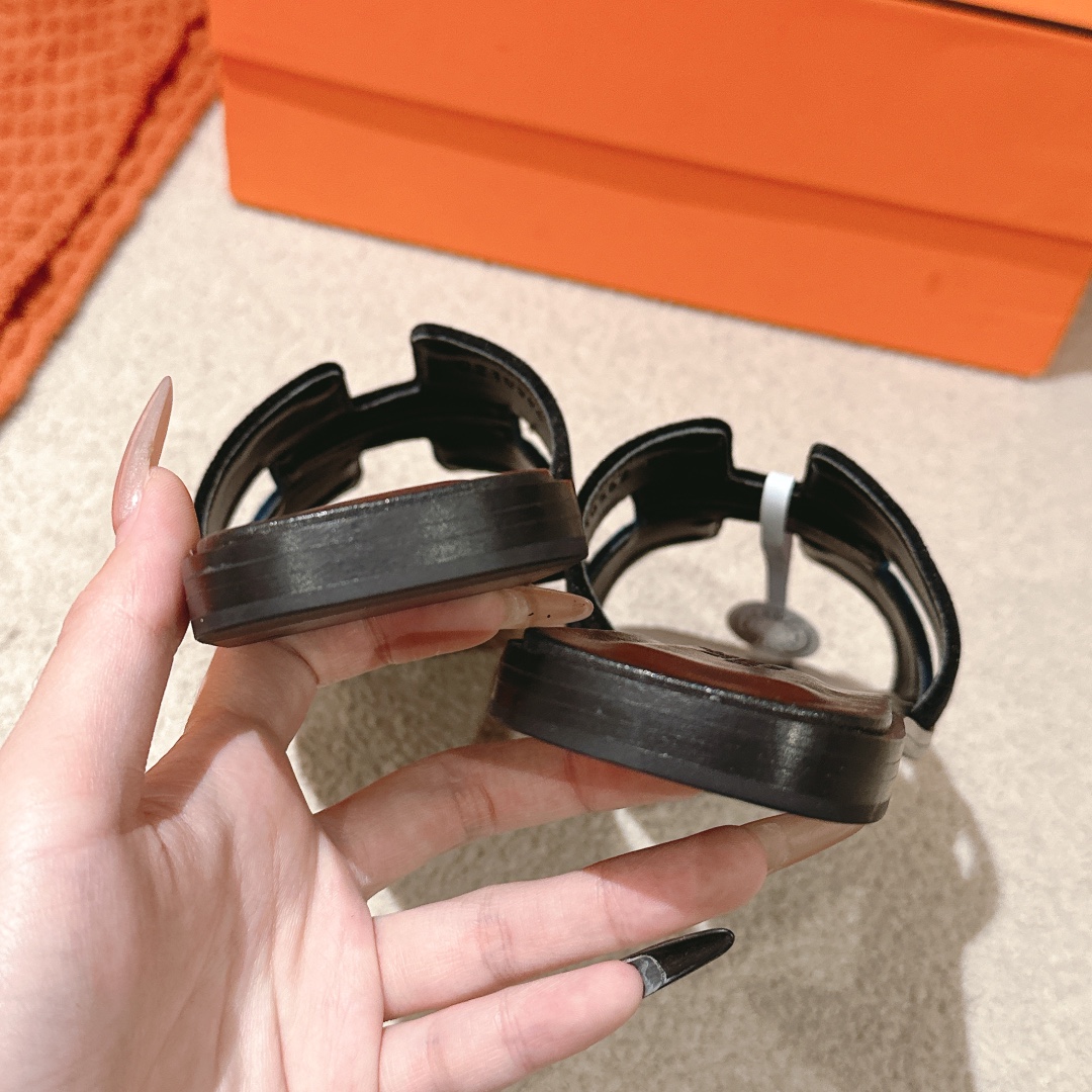 HERMES  00939