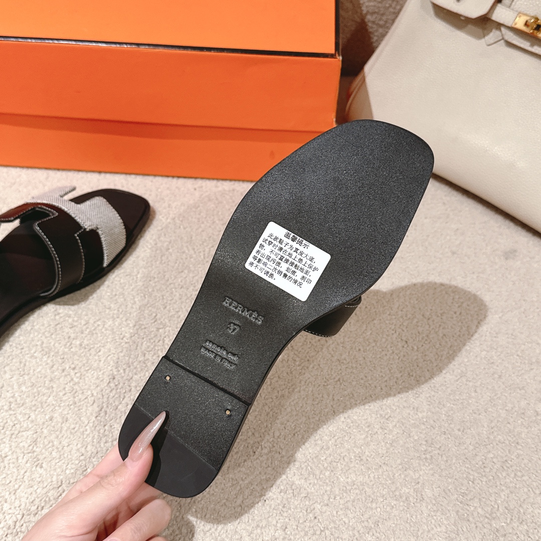 HERMES 00949 HERMES 00949