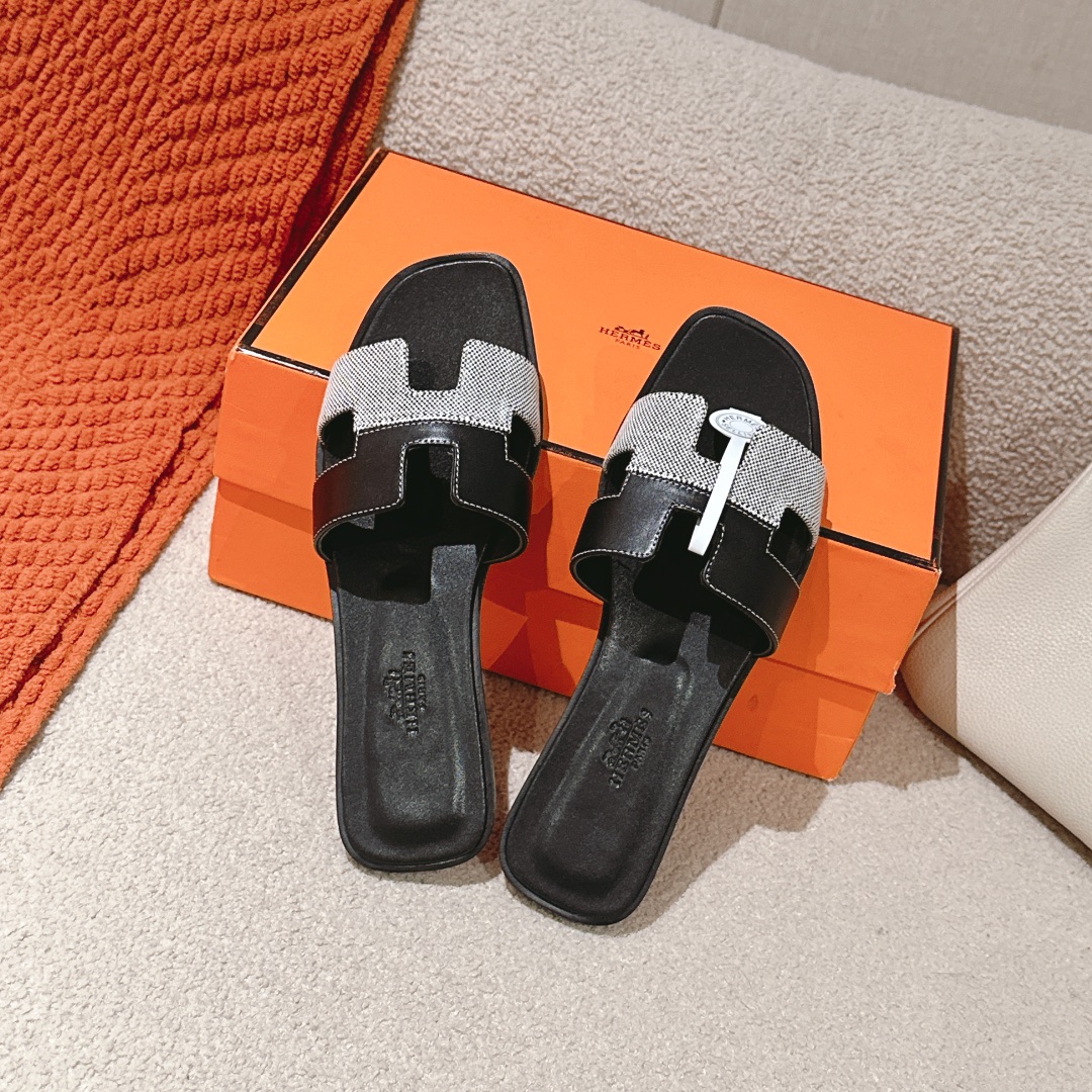 HERMES 00949 HERMES 00949