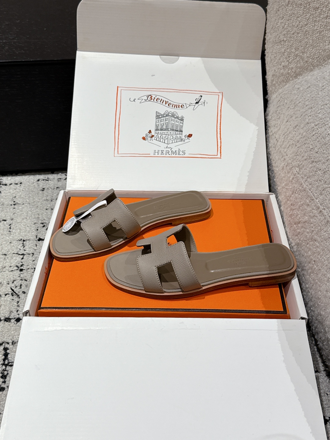 HERMES 00969 HERMES 00969