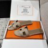 HERMES  00979