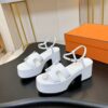 HERMES 00989