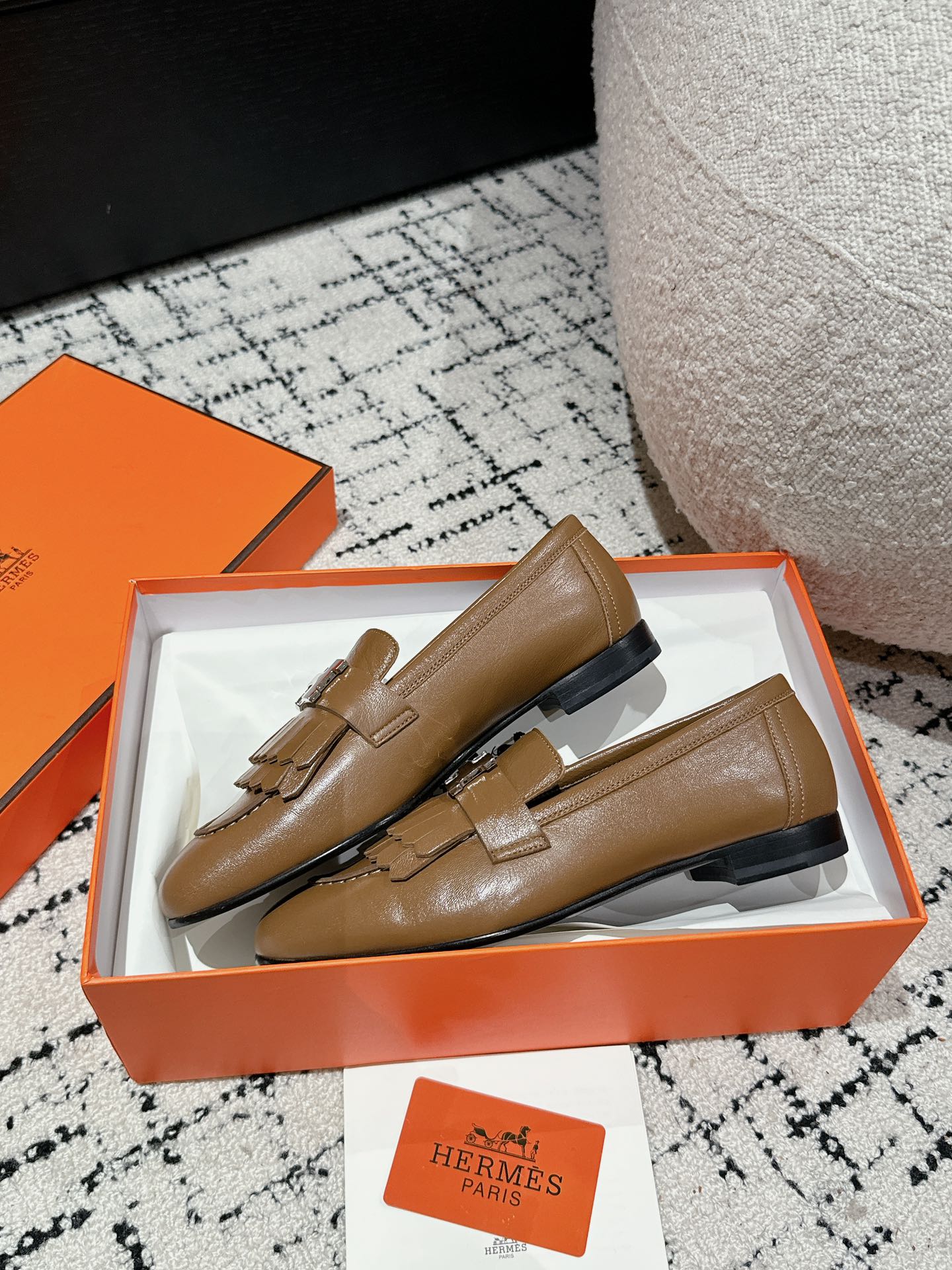 HERMES 00999 HERMES 00999