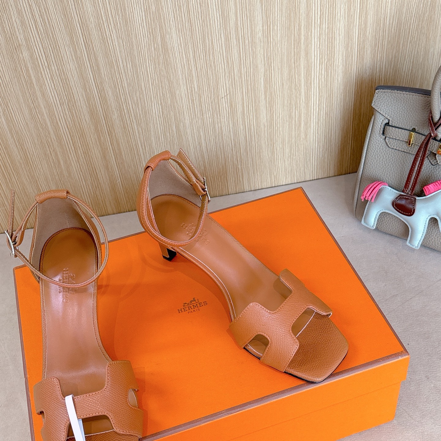 HERMES 00999 HERMES 00999