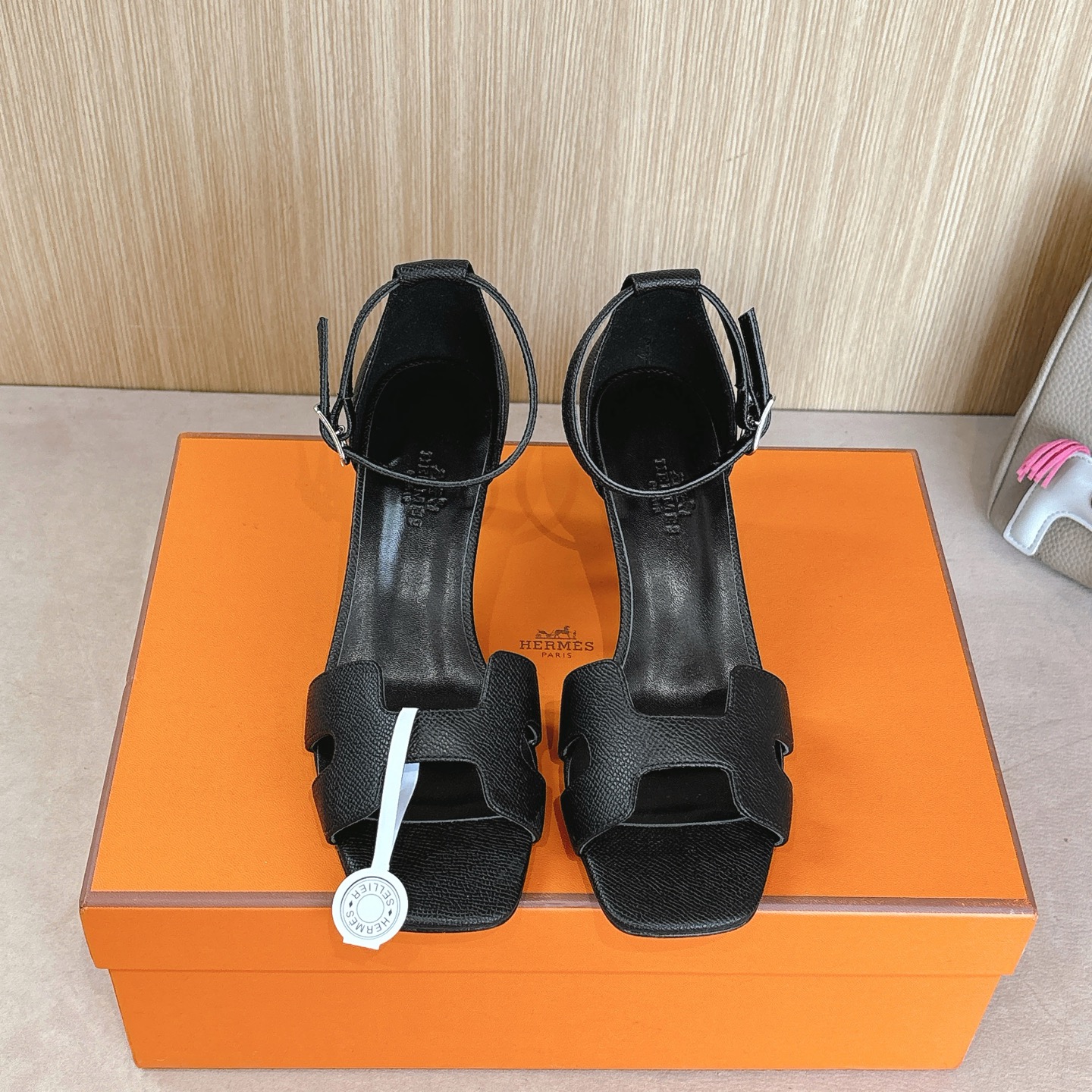 HERMES 01009