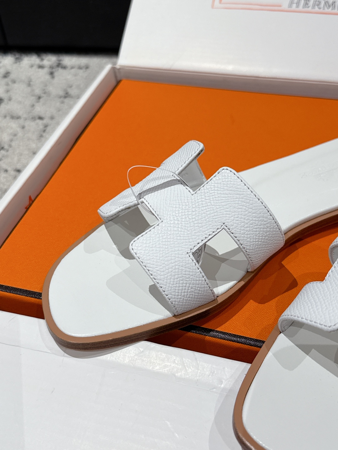 HERMES 01019 HERMES 01019