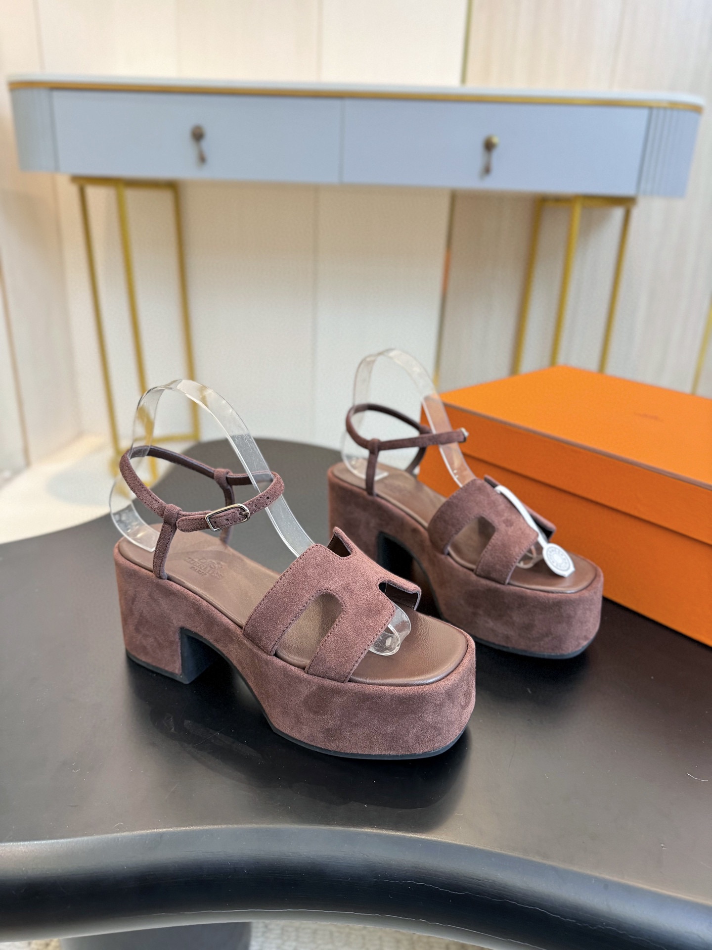 HERMES 01019 HERMES 01019