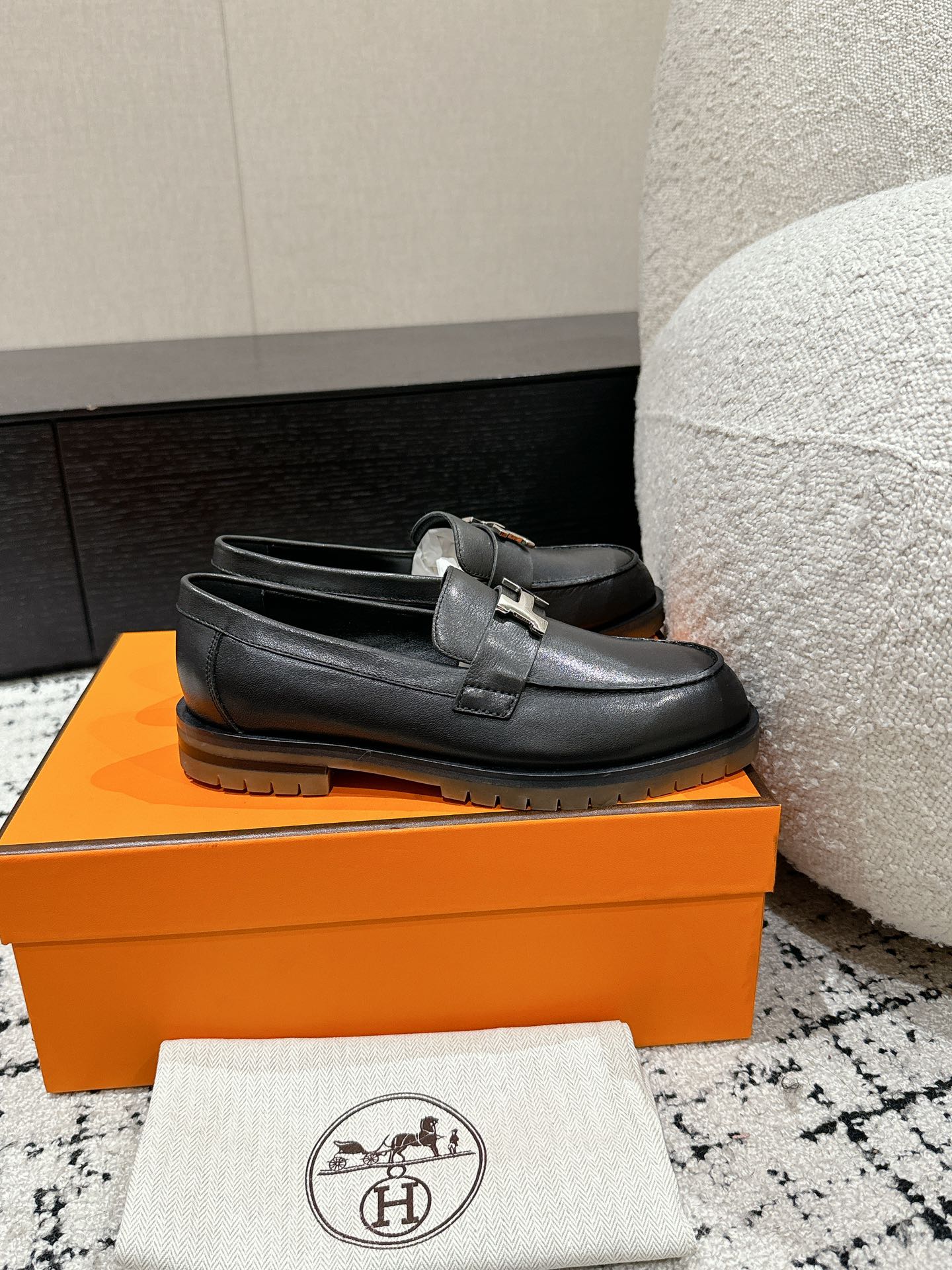 HERMES 01019 HERMES 01019