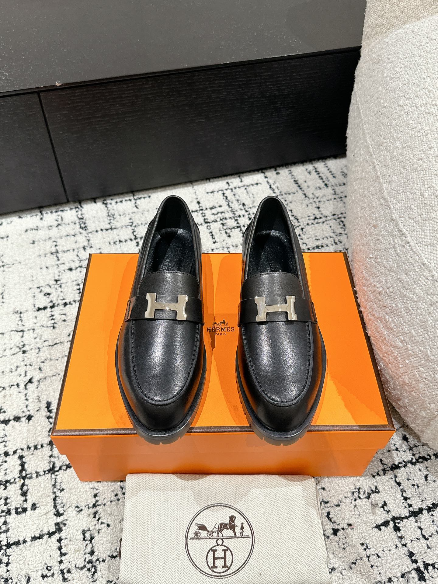 HERMES 01019 HERMES 01019