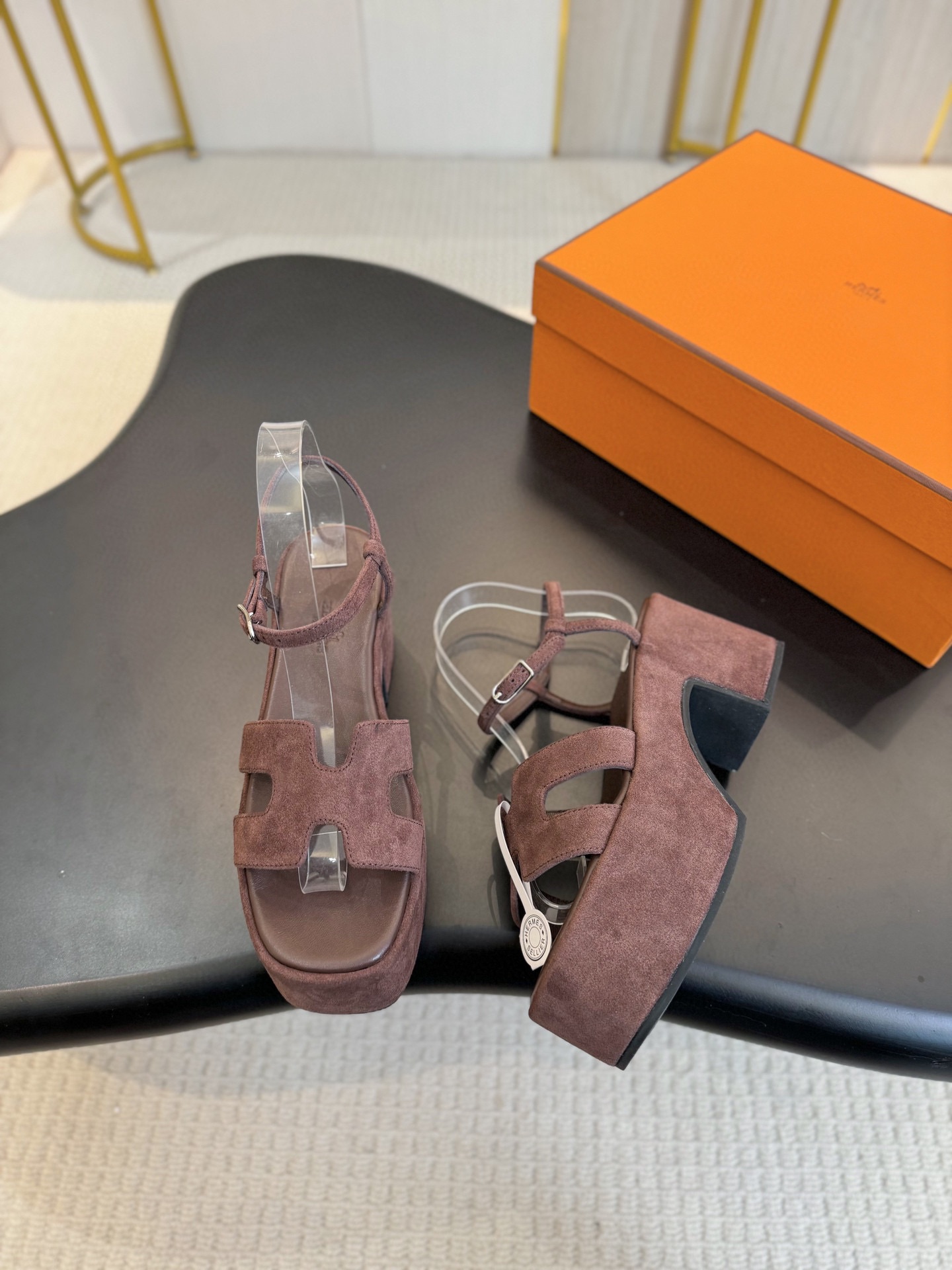 HERMES 01019 HERMES 01019