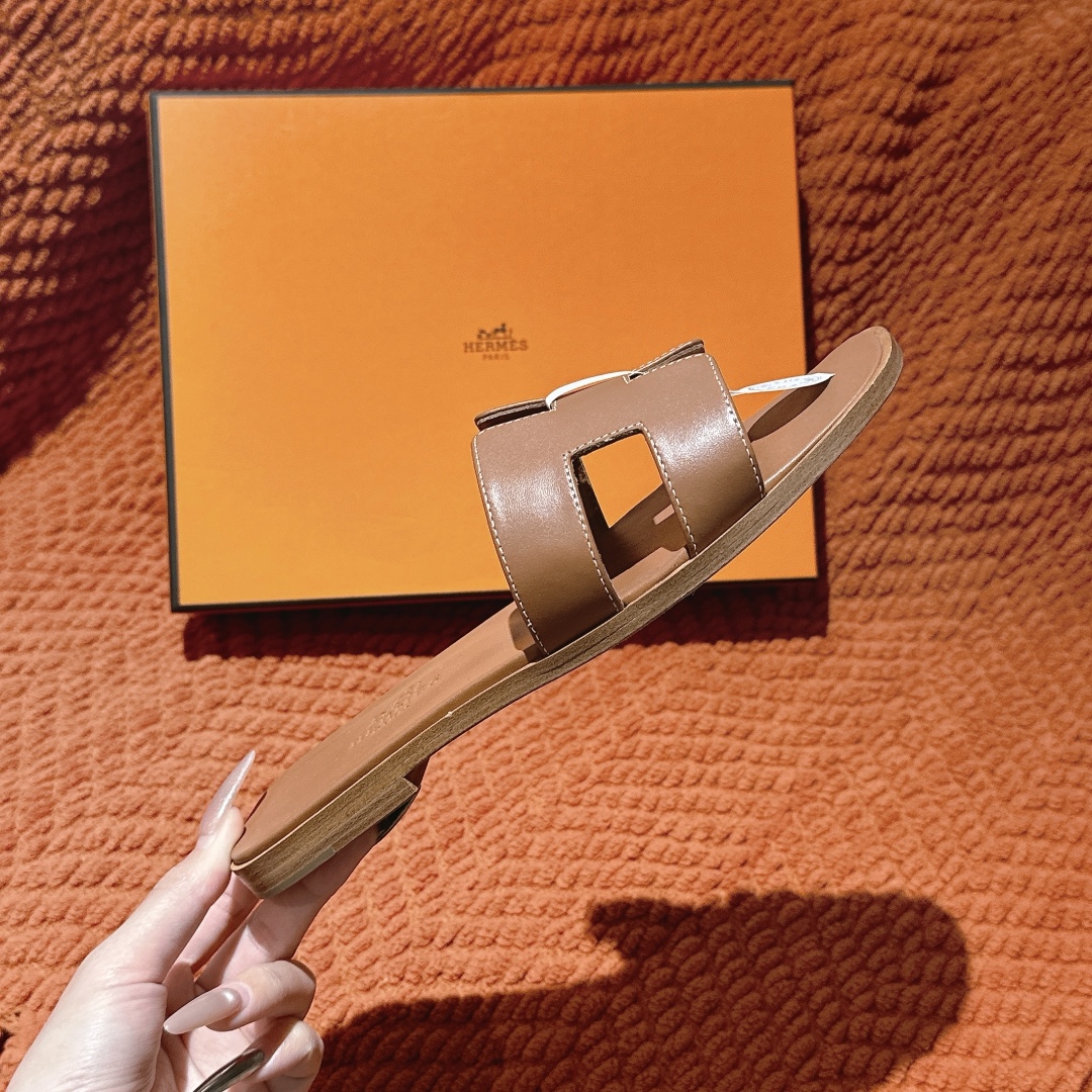 HERMES 01019 HERMES 01019
