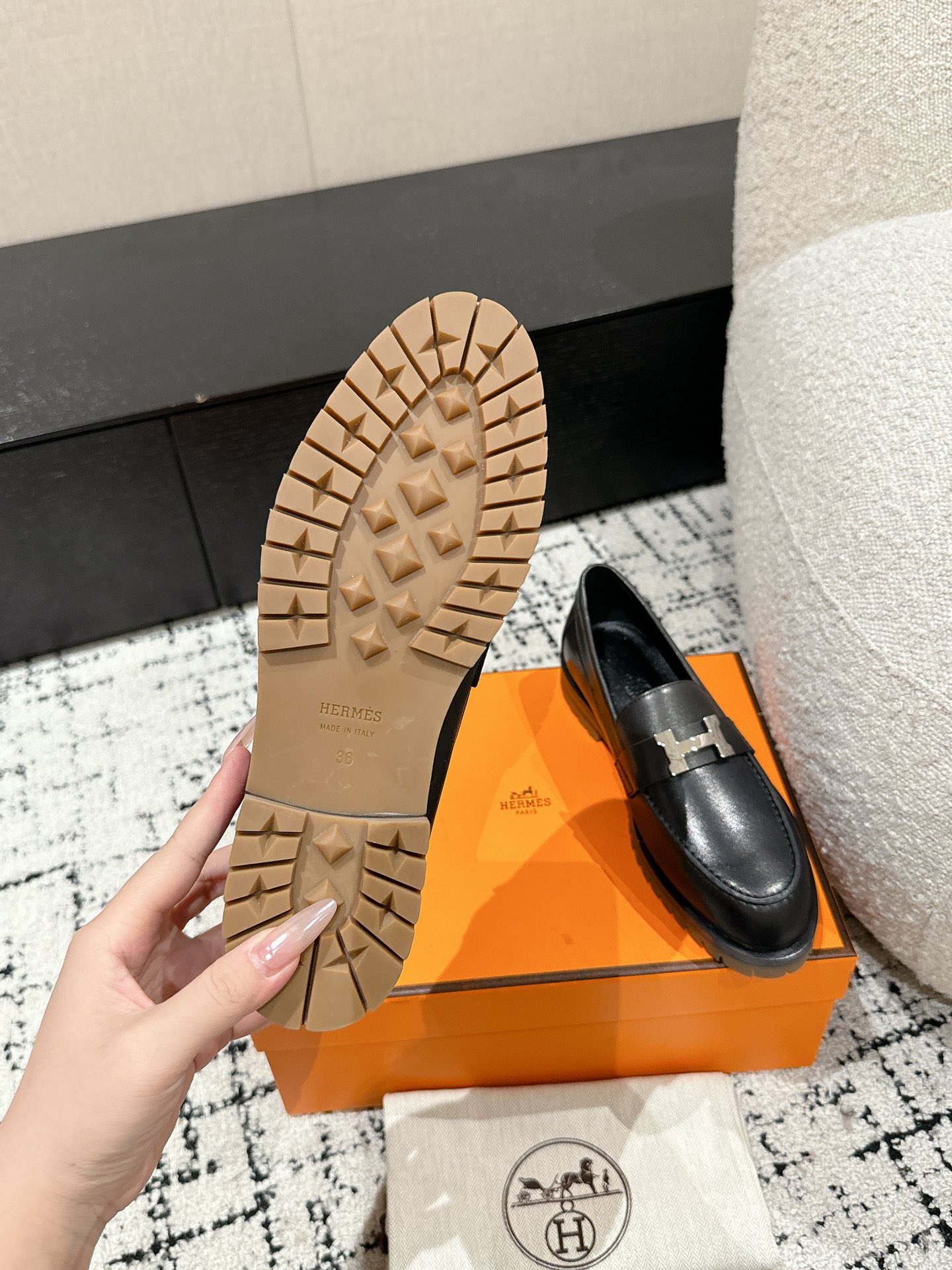 HERMES 01019 HERMES 01019