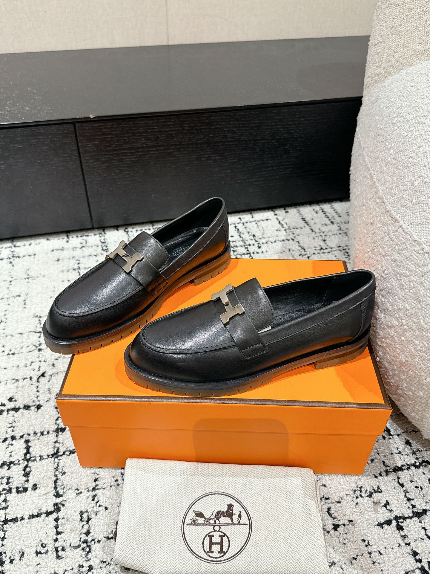 HERMES 01019 HERMES 01019