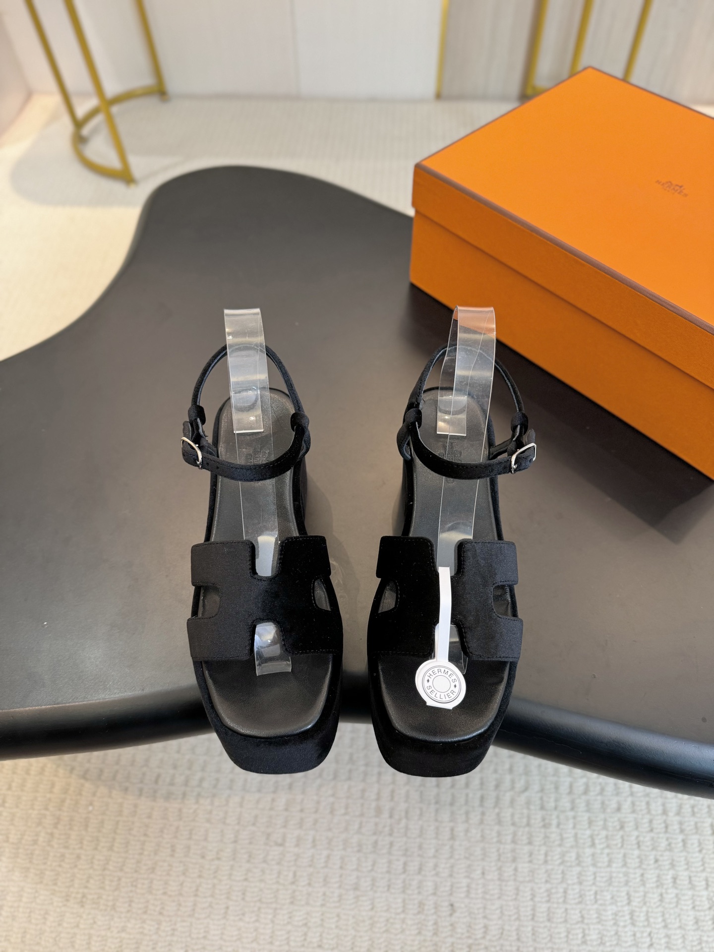 HERMES 01029 HERMES 01029