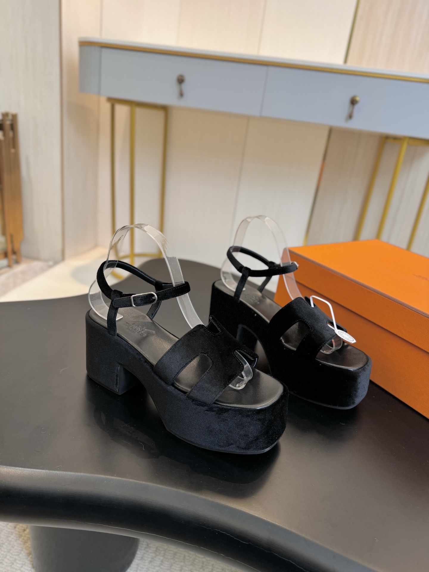 HERMES 01029 HERMES 01029