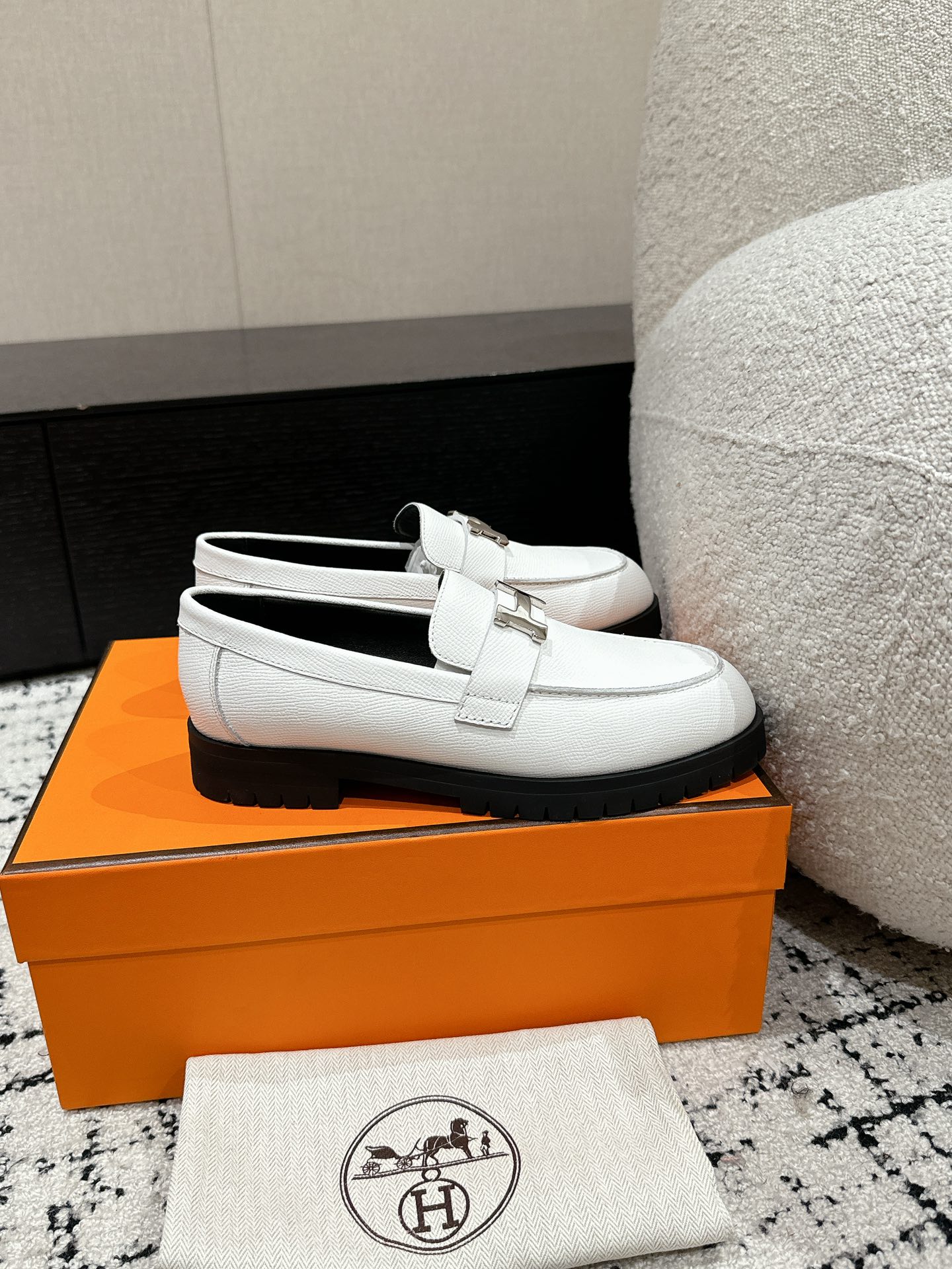 HERMES 01029 HERMES 01029