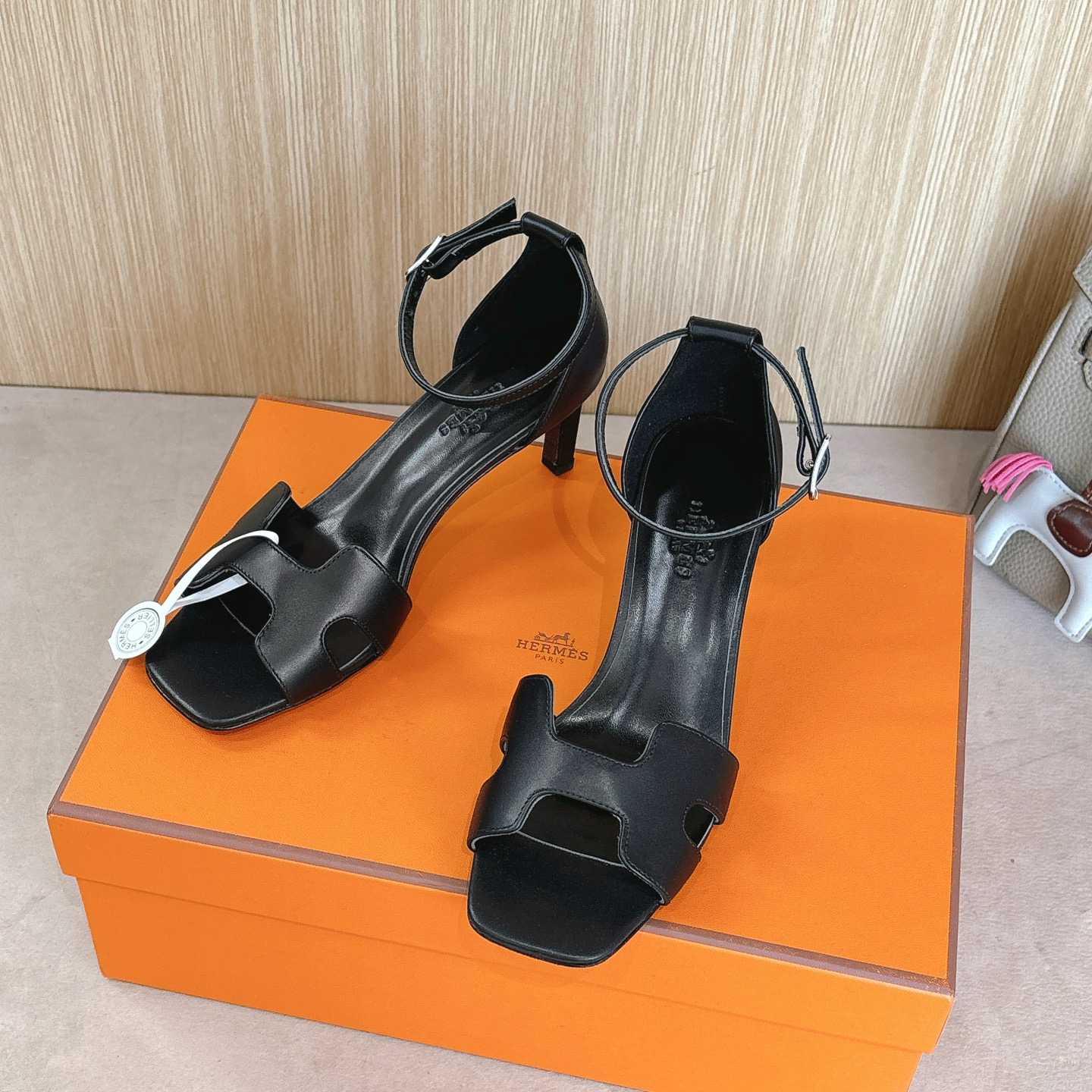 HERMES 01039 HERMES 01039