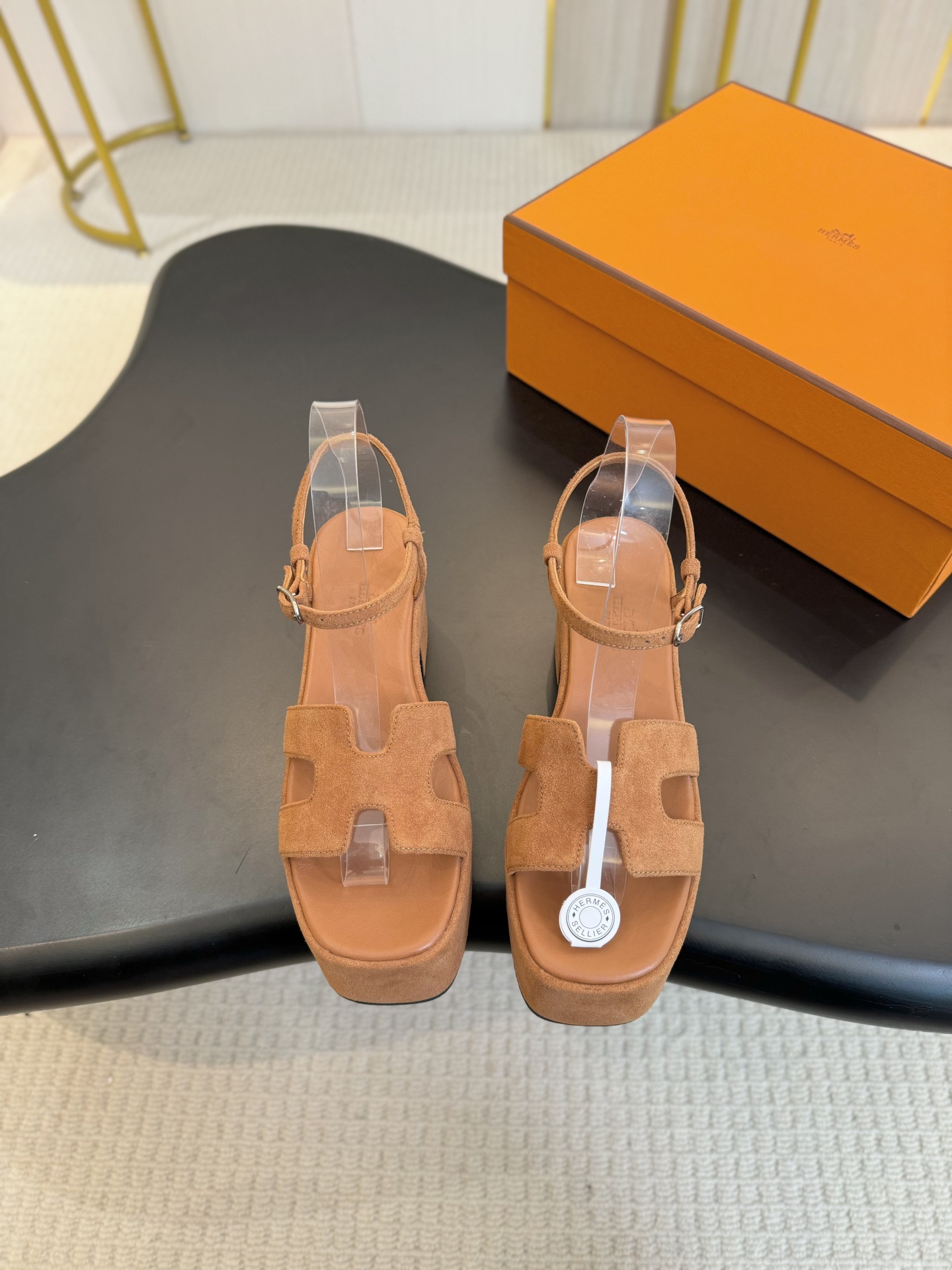 HERMES 01039 HERMES 01039