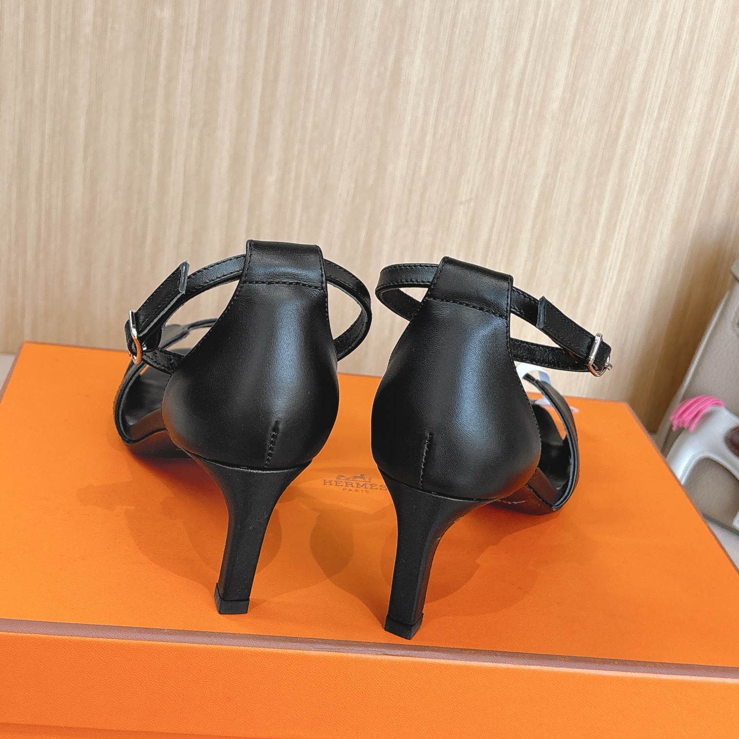 HERMES 01039 HERMES 01039