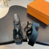 HERMES 01049
