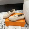 HERMES 01049