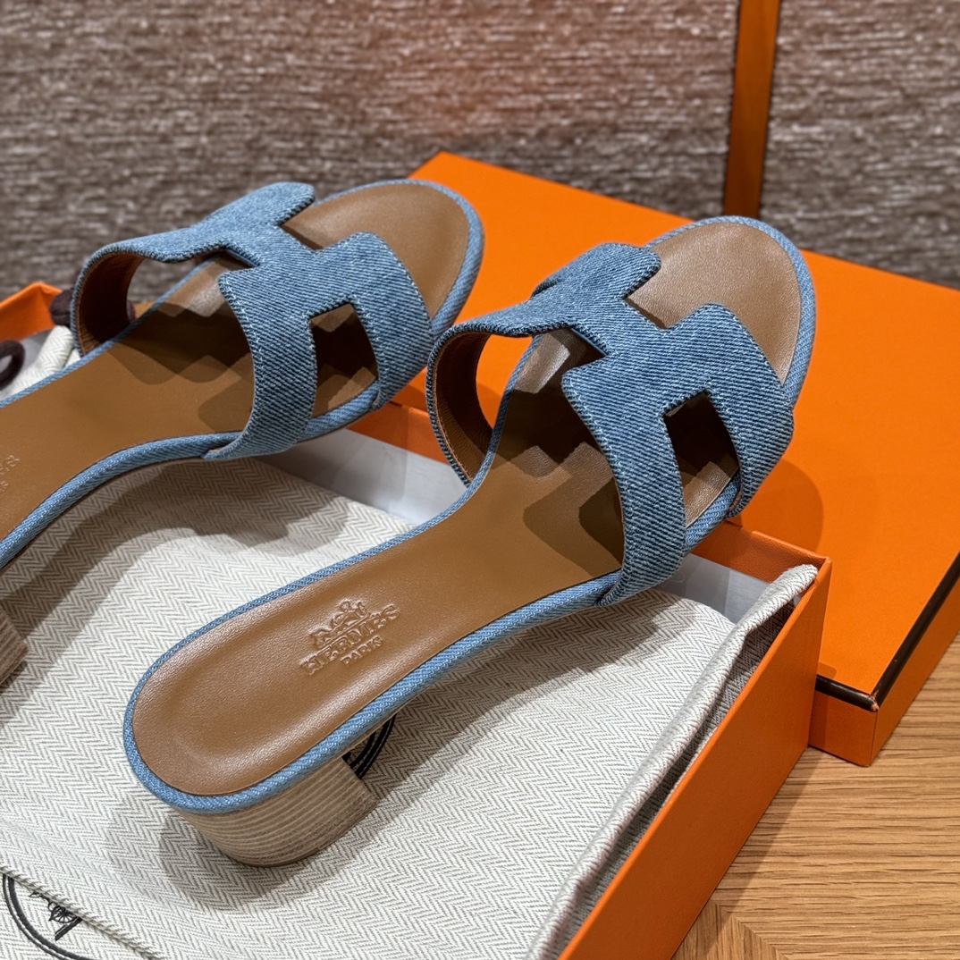 HERMES 01059 HERMES 01059
