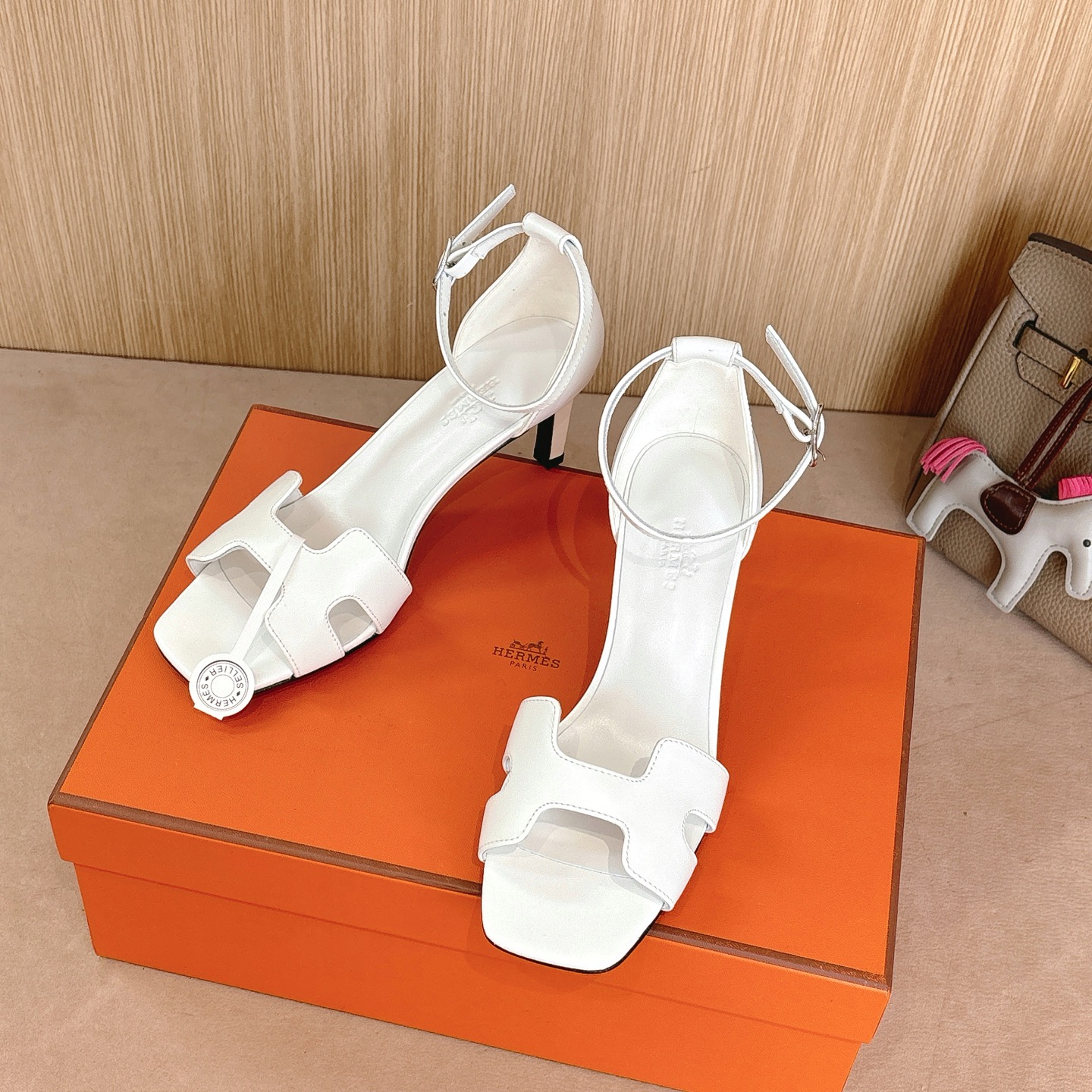 HERMES 01059 HERMES 01059
