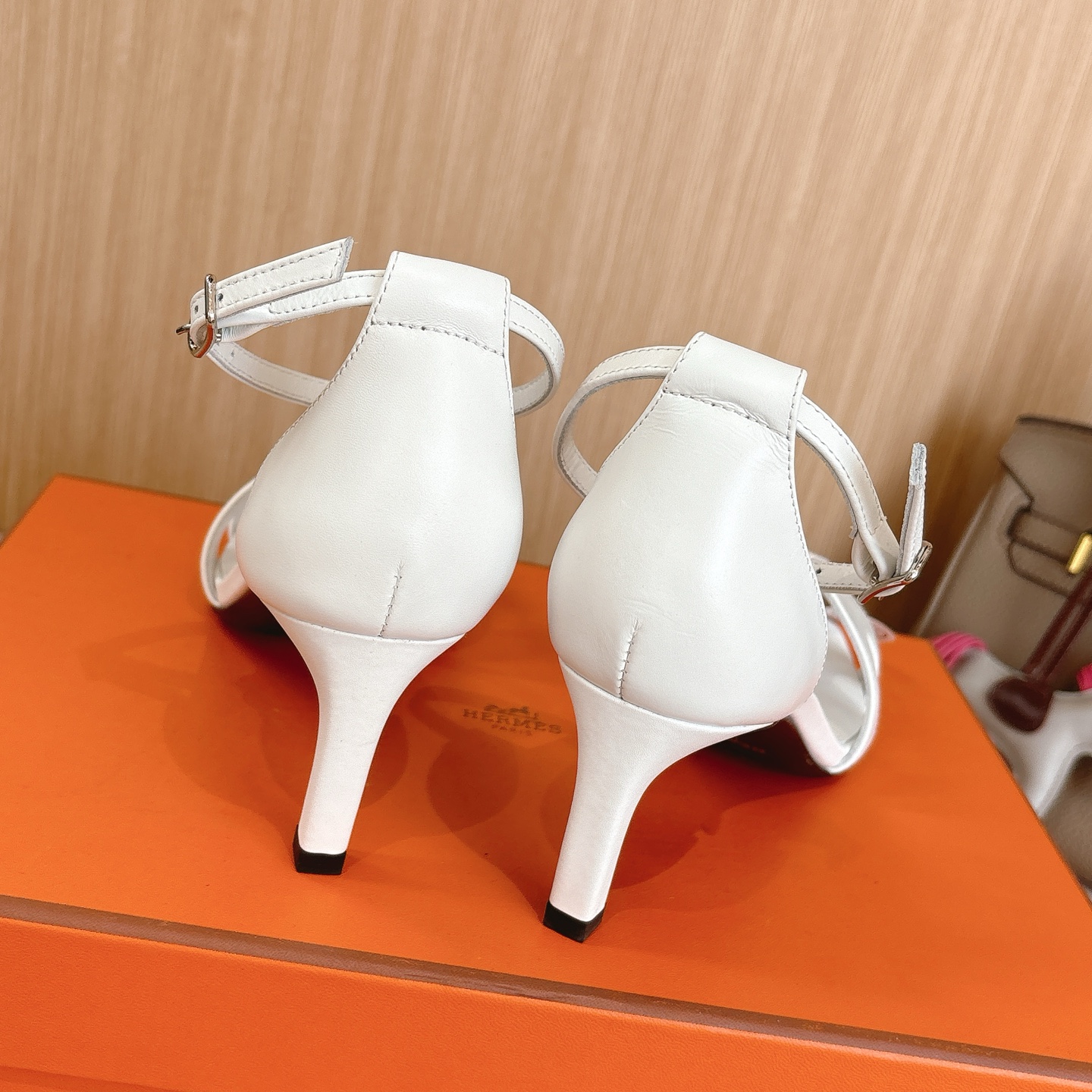 HERMES 01059 HERMES 01059