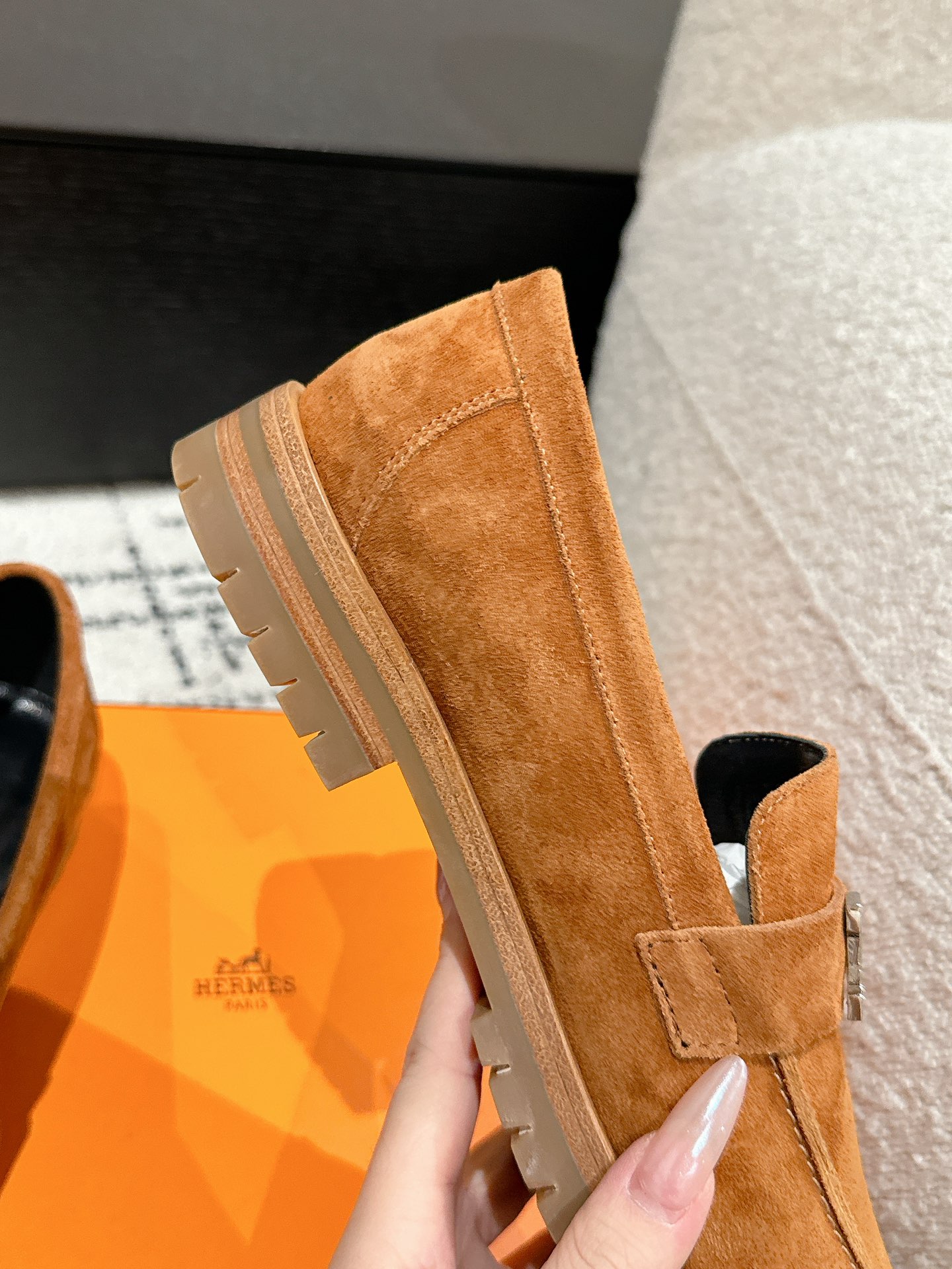 HERMES 01069 HERMES 01069