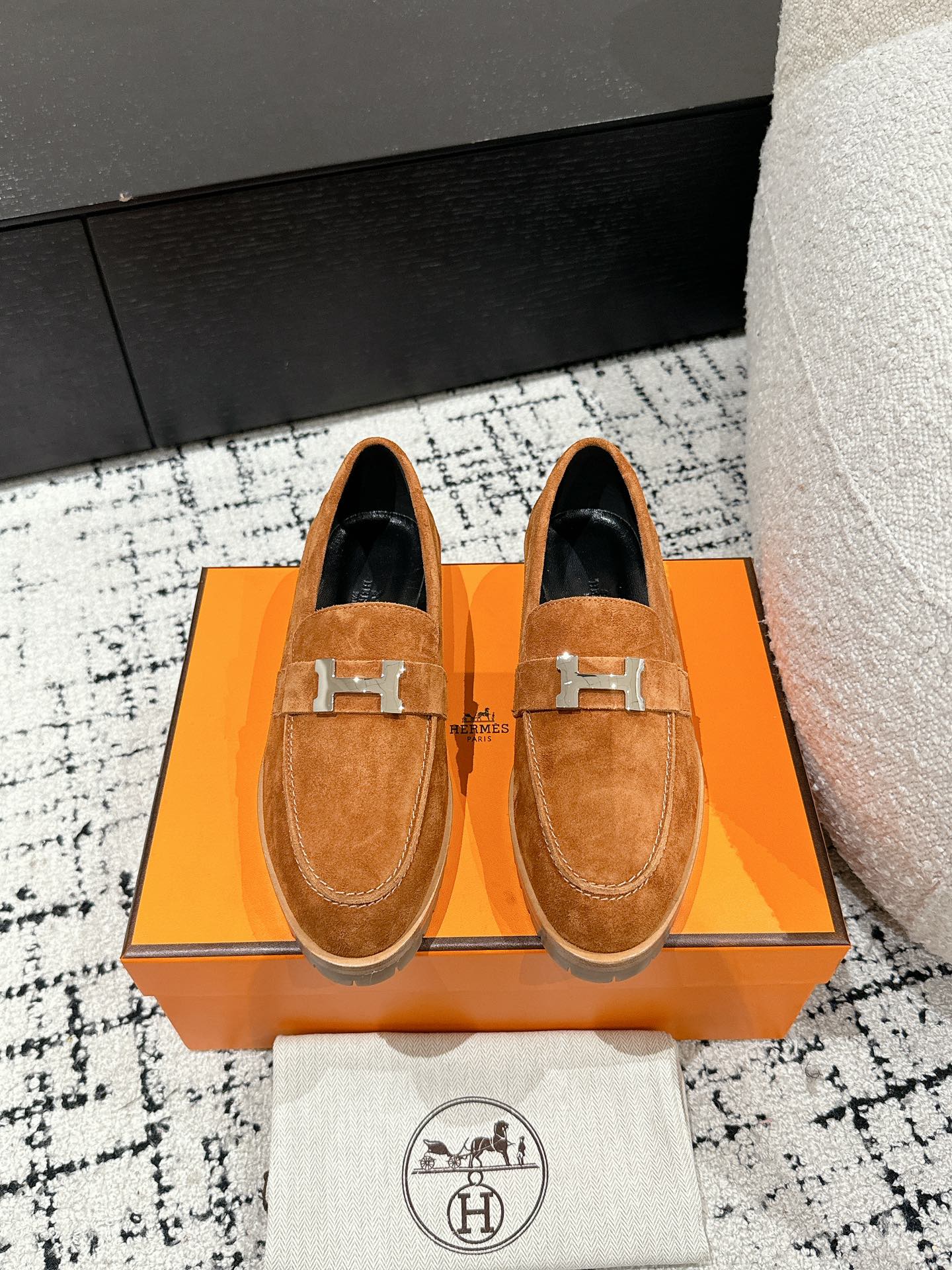 HERMES 01069 HERMES 01069