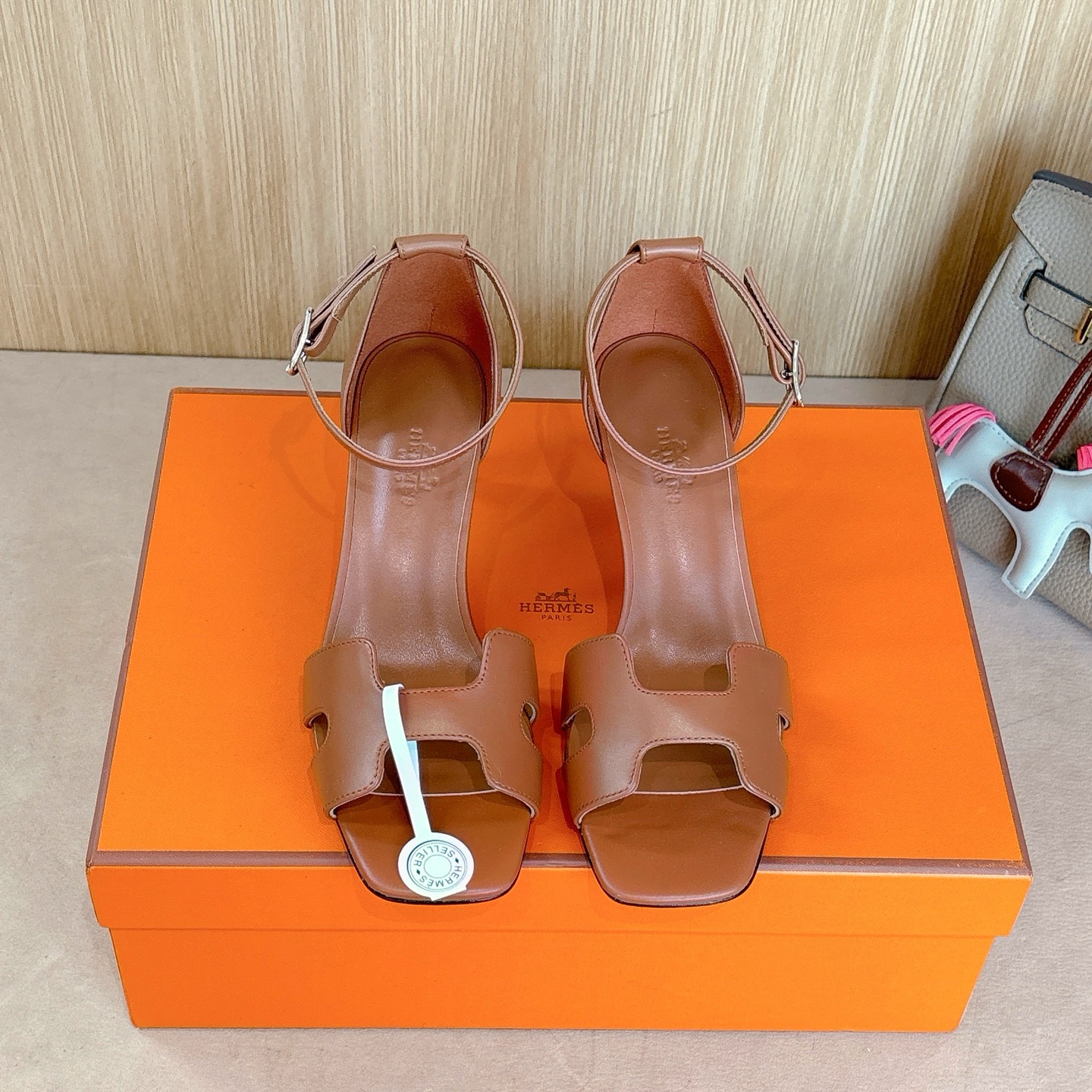 HERMES 01069 HERMES 01069