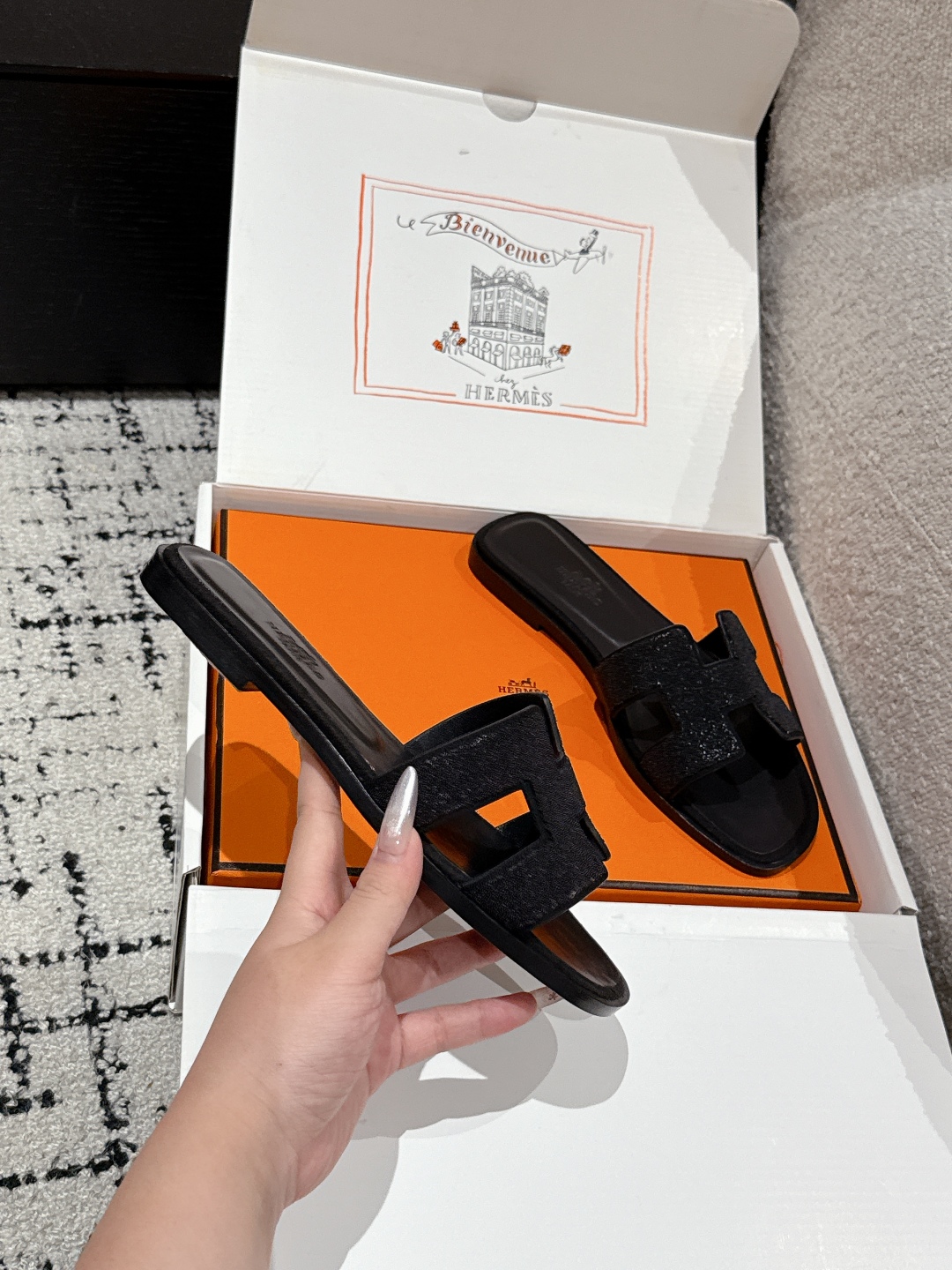 HERMES 01069 HERMES 01069