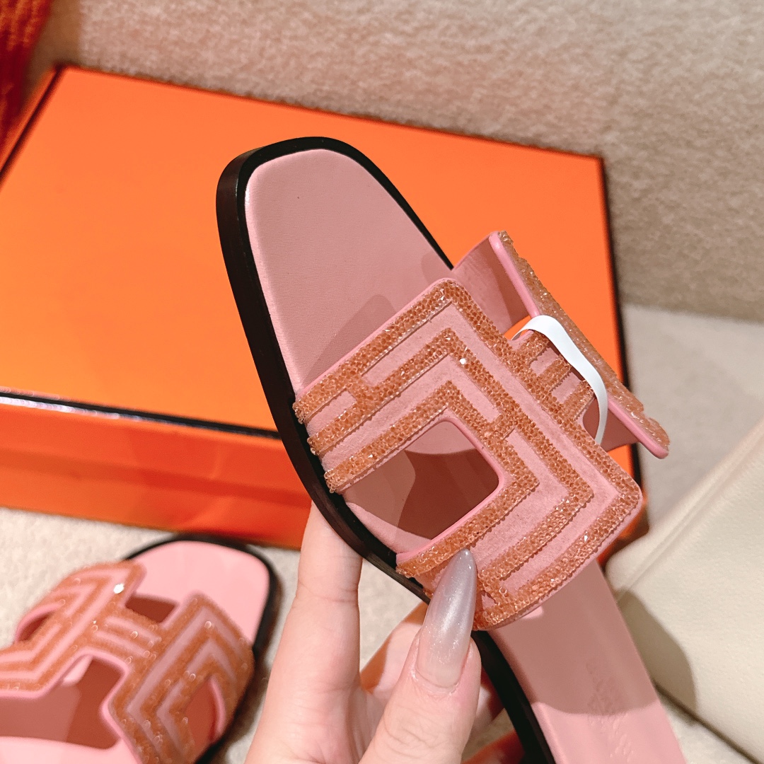 HERMES  01079