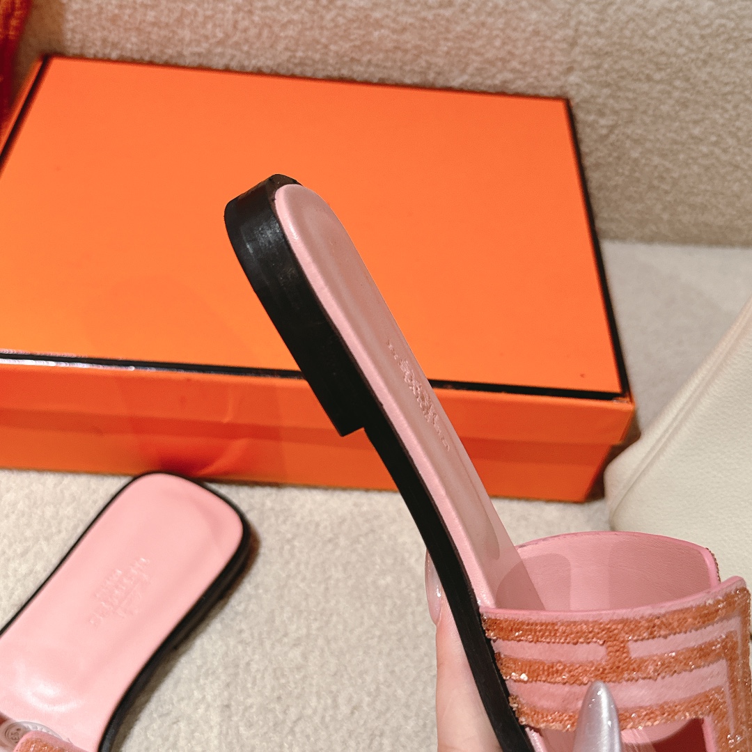HERMES  01079