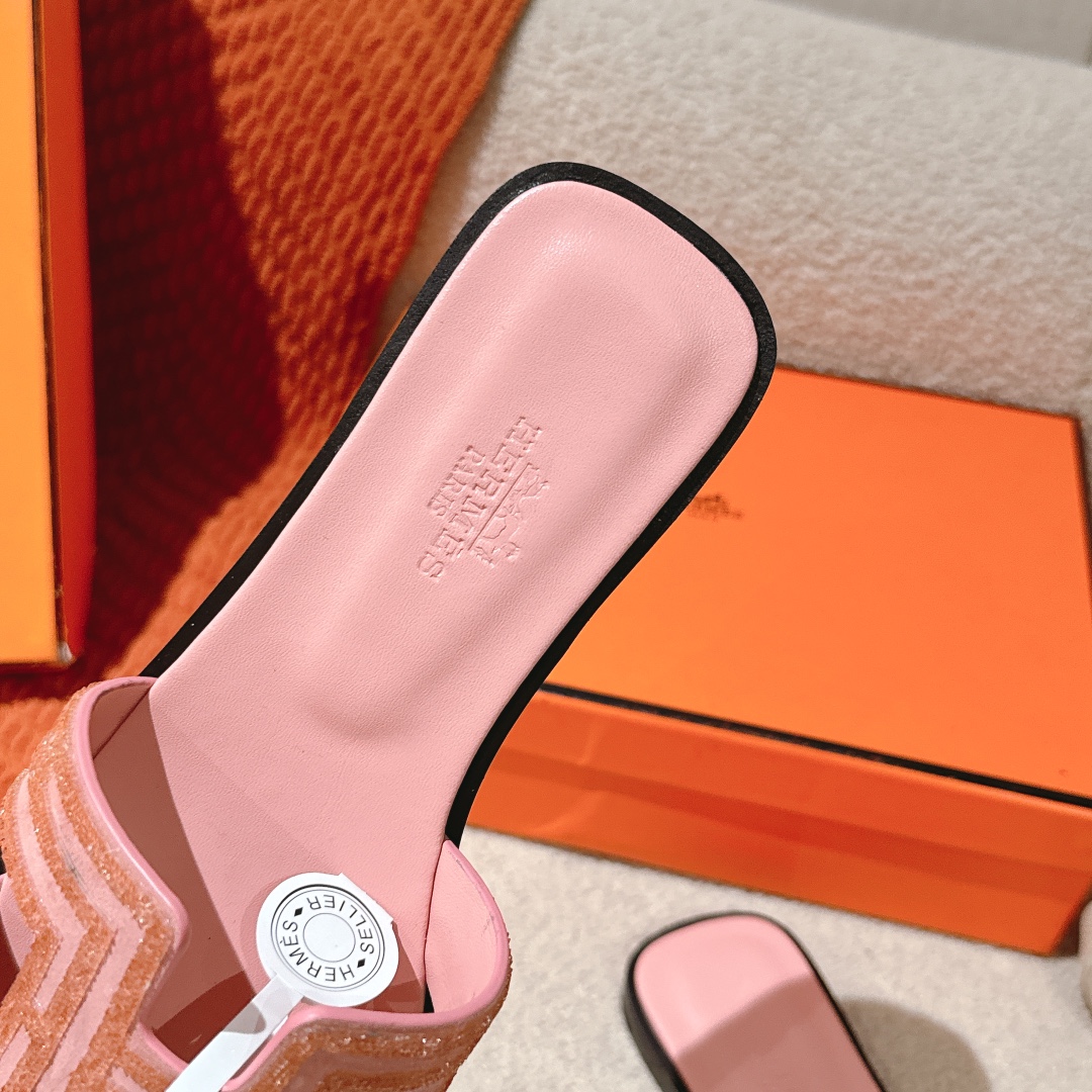 HERMES  01079