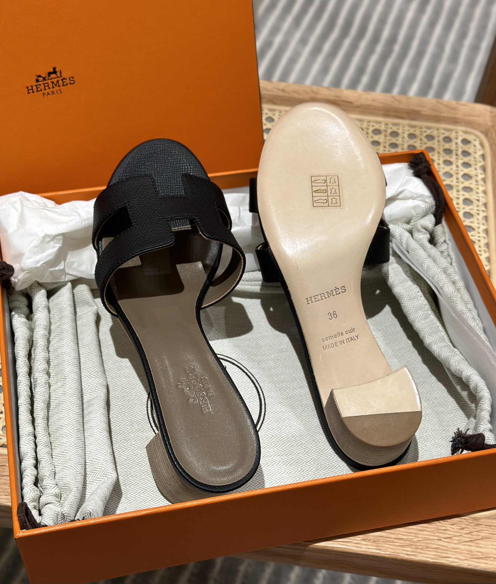 HERMES 01088