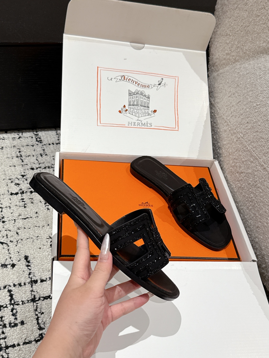 HERMES  01099
