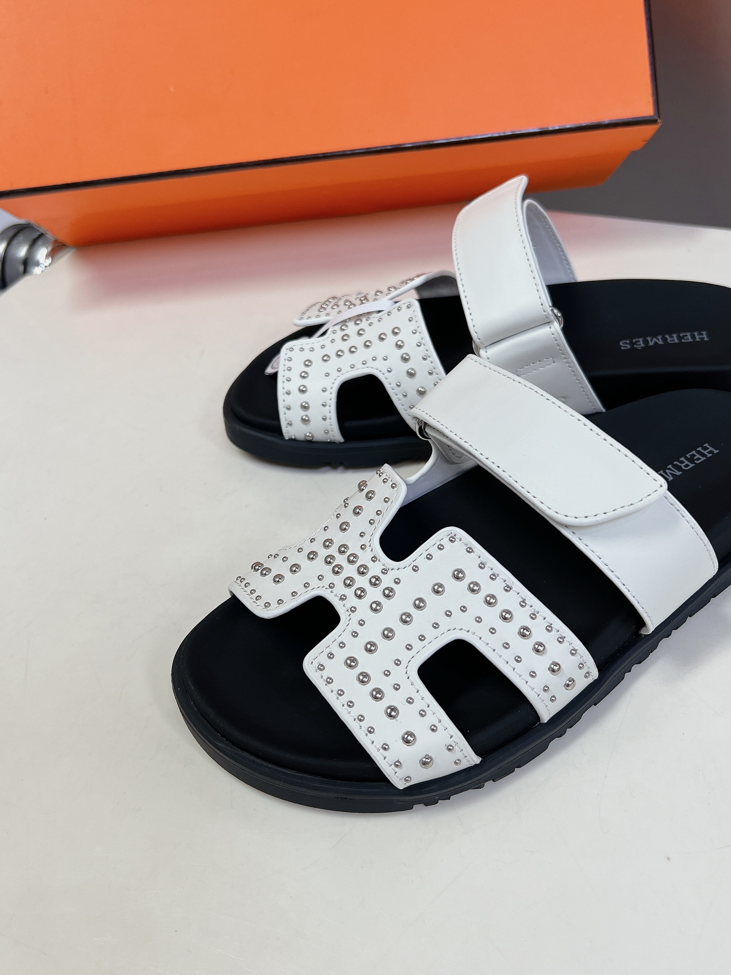 HERMES 01099