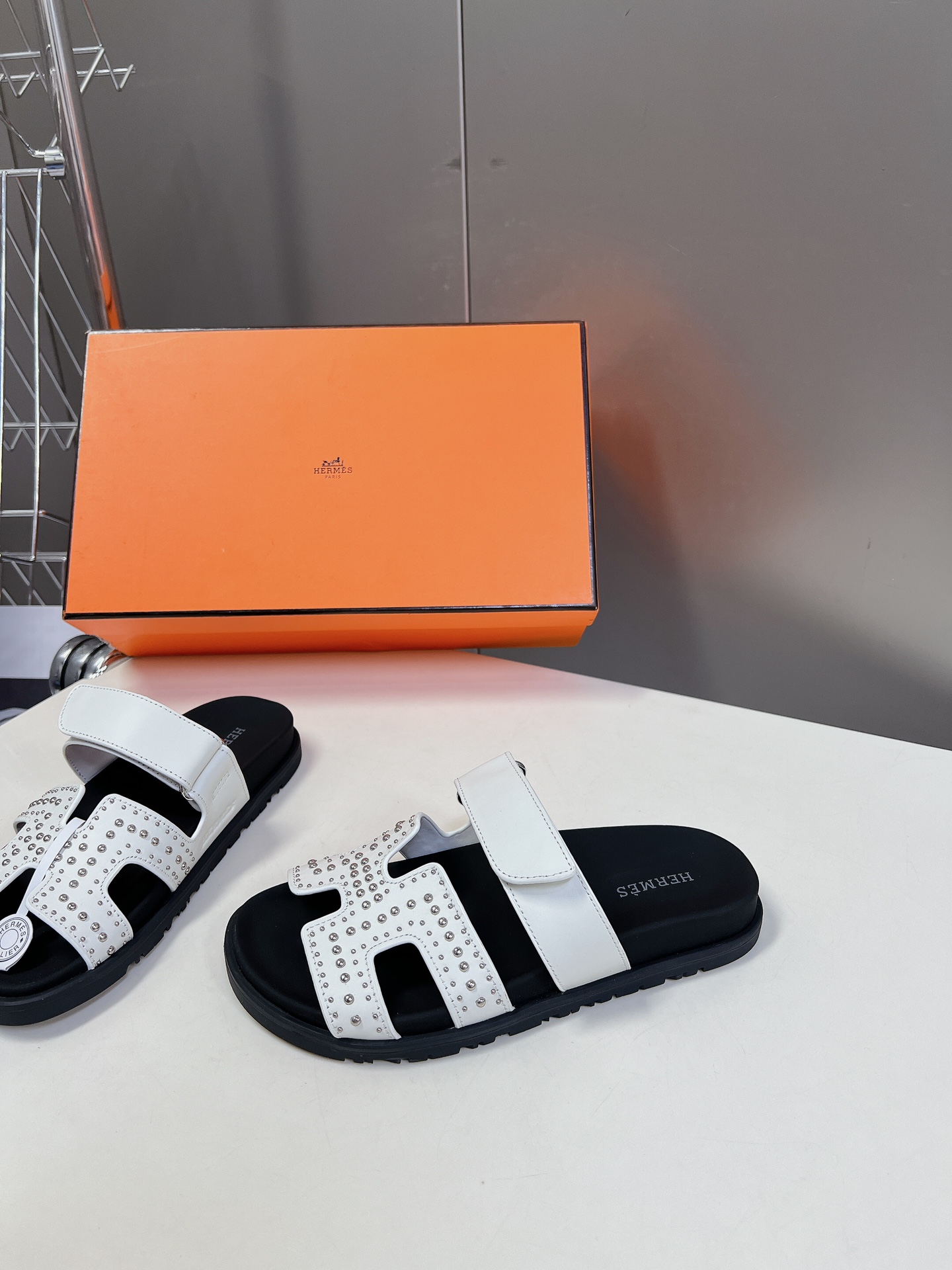 HERMES 01099