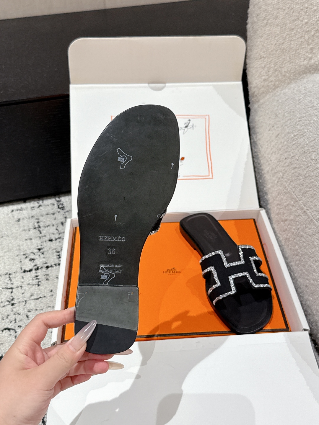 HERMES 01119 HERMES 01119