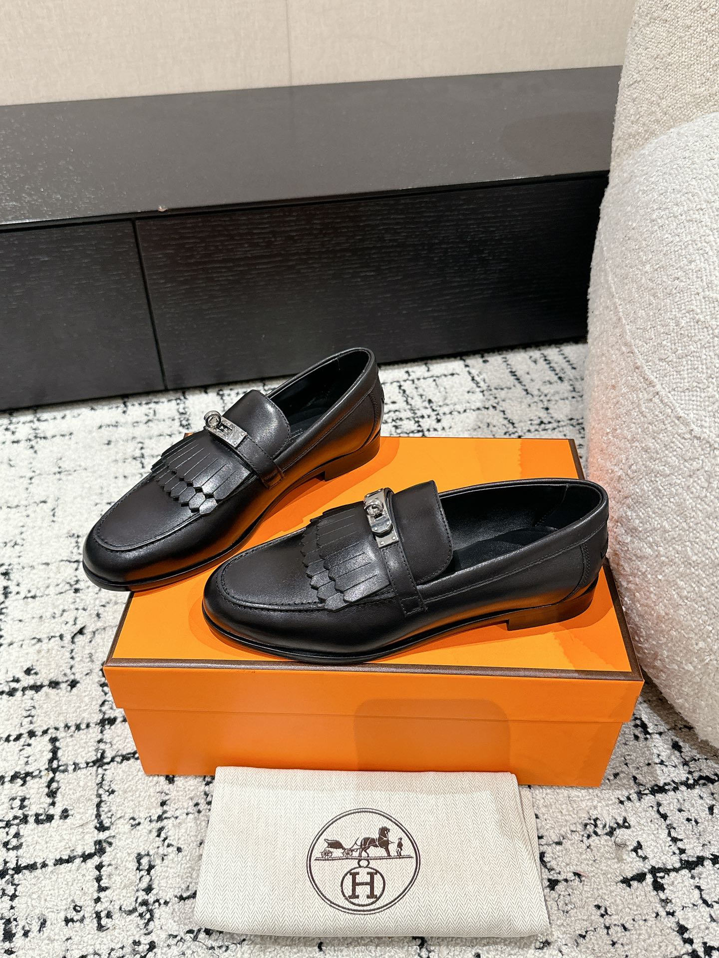 Hermès Destin loafer - Black | Hermès Finland