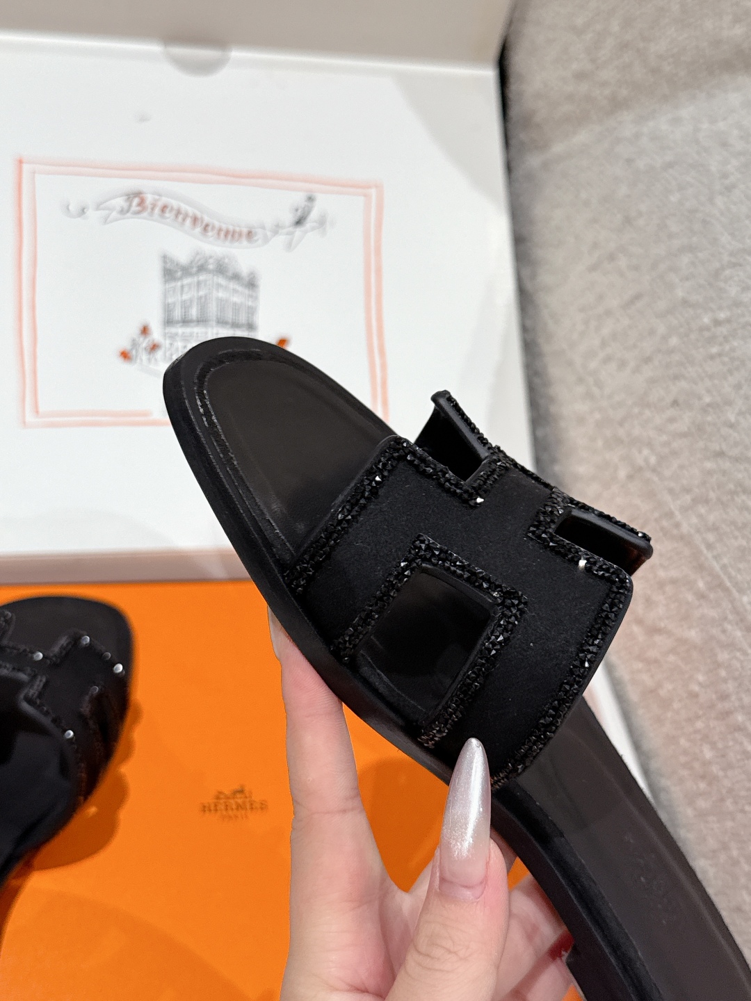 HERMES  01129